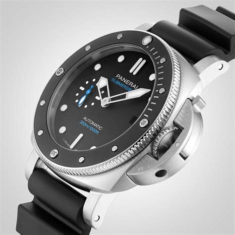 panerai submersible 42mm mit stahlband